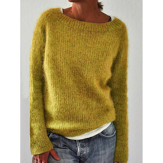 Pull femme aux couleurs neutres pour des looks stylés