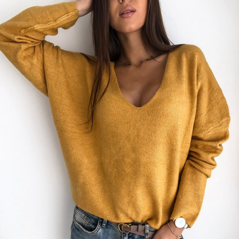 Pull femme à col V profond pour un look stylé